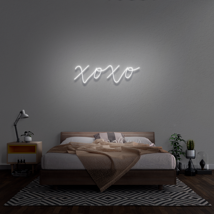 'XOXO' Neon Sign